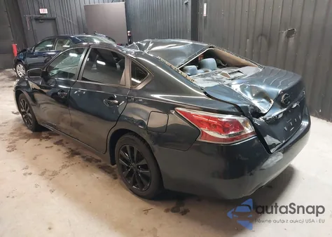 2015 Nissan Altima 2.5 z USA, uszkodzony, nr VIN 1N4AL3AP9FC106307